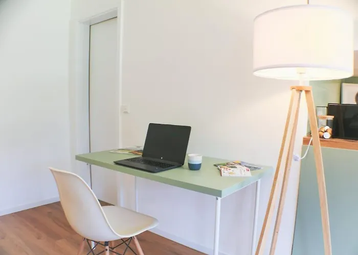 アパート - Black4rest Biber -